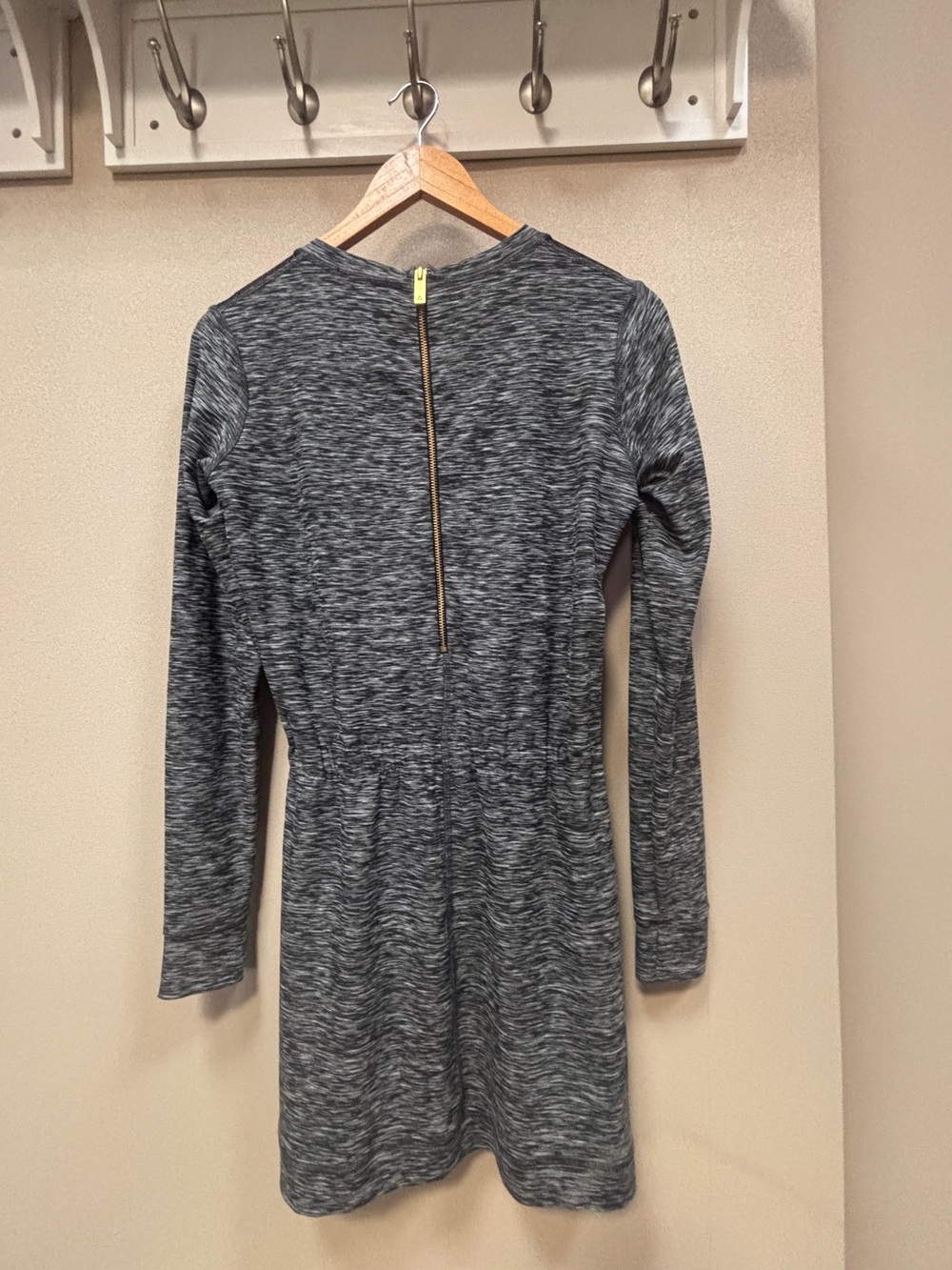 Alala W’s Small Weekender Dress in Space-Dye Gray, Like New - Picture 6 of 8